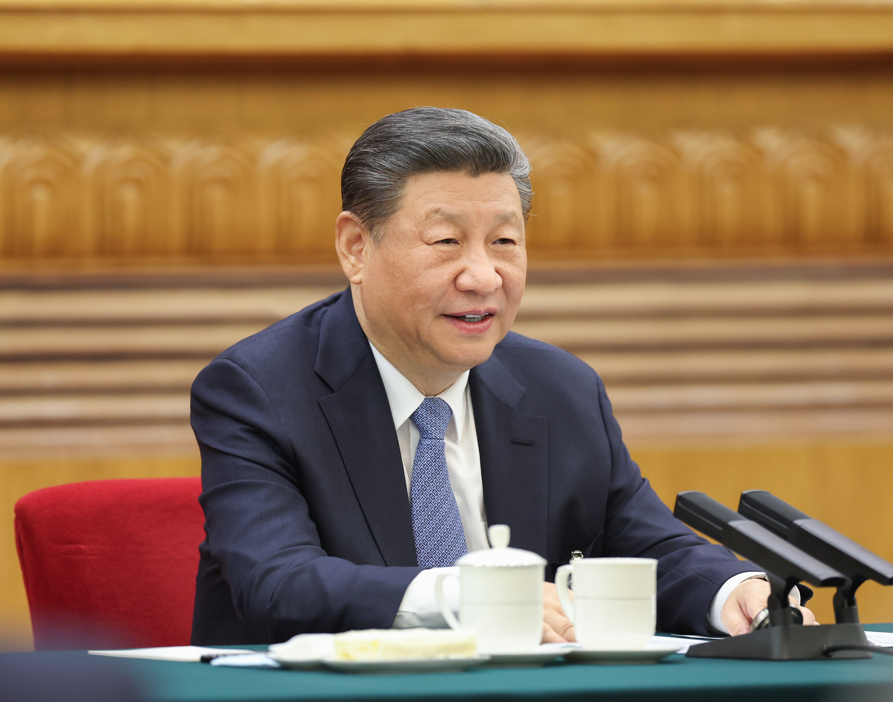 △ 2024年3月5日,习近平总书记参加他所在的十四届全国人大二次会议江苏代表团审议。